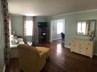 1106 SW Collins Ave, Topeka, KS 66604