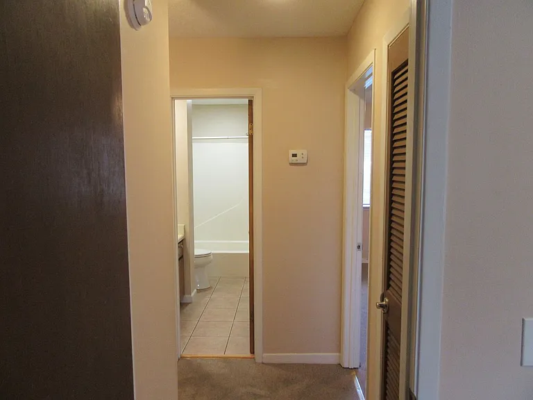 804 West St — Photo 17