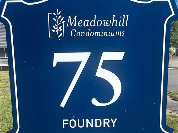 2nd image of 75 Foundry St APT 28