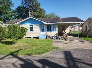 805 Dr Martin Luther King Dr, Napoleonville, LA 70390