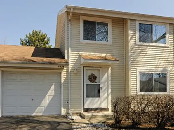 1338 N Shadow Lake Ter #218, Palatine, IL 60074