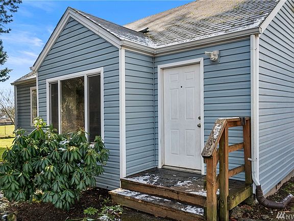 3rd image of 8528 9th Avenue Ct E