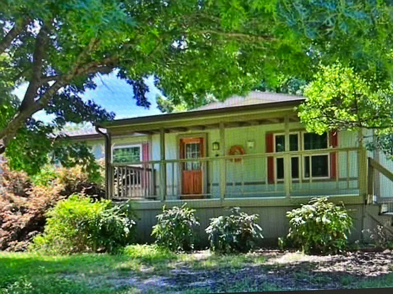 2350 Annetta Centerpoint Rd — Photo 1