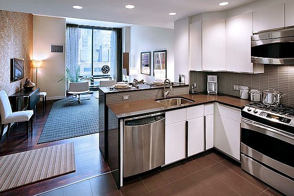 1st image of 200 W 67th St APT 14A