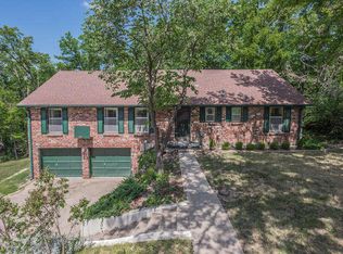 2313 Woodridge Rd, Columbia, MO 65203