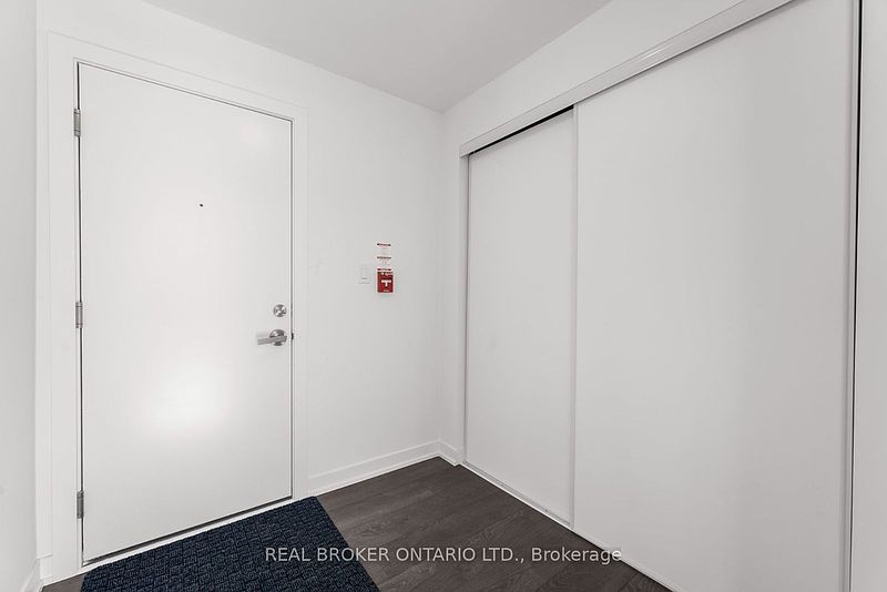 Toronto Townhouse for rent - 2 Bedrooms — photo 12