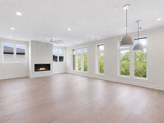 LIving/Dining with Gas Fireplace (3rd Floor)