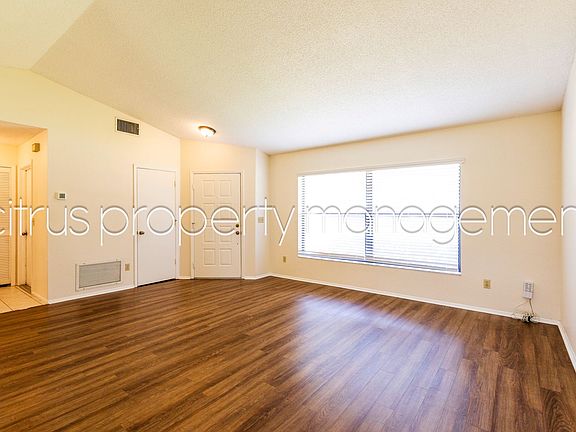 4th image of 1002 Gammage Point