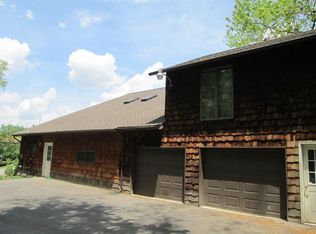 179 Mitchell Dr, Oakland, MD