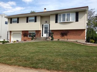 30 Claude Rd, Hamilton, NJ 08620