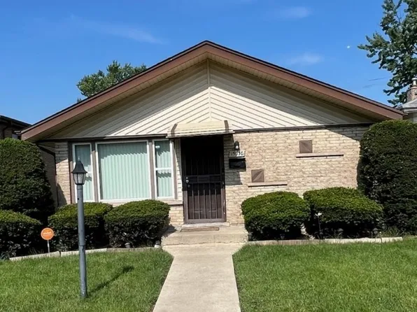 15030 Grant St, Dolton, IL 60419