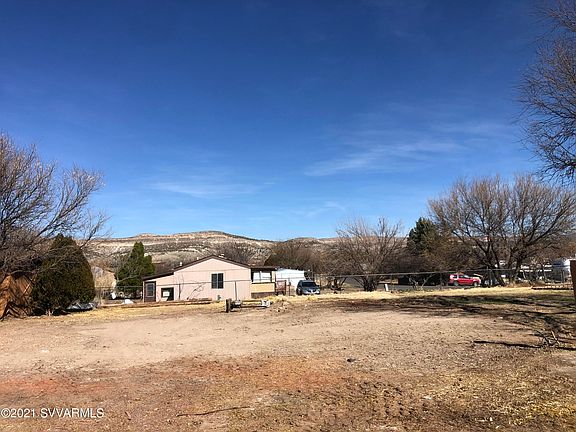3rd image of 3264 E Clinton Ln