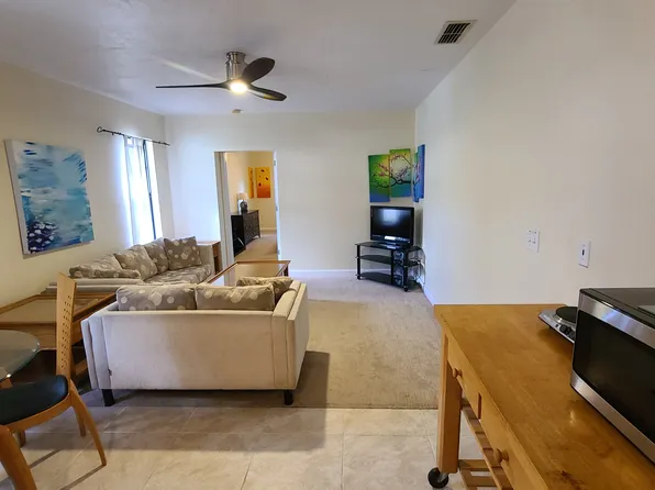 3212 Austin St, Sarasota, FL 34231