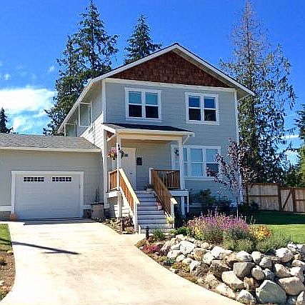 747 Heritage Court