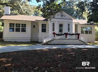 303 S Bayview St, Fairhope, AL 36532