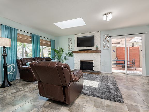4th image of 4802 Mount La Palma Dr