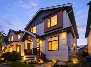 7065 194a St, Surrey, BC