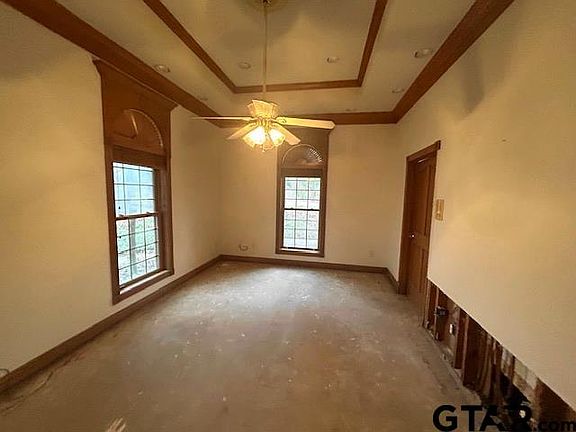 3rd image of 549 County Road 3608