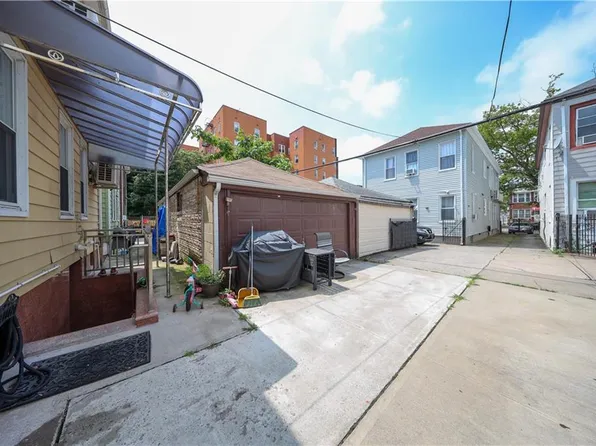 2154 East 23rd Street image 22 of 29