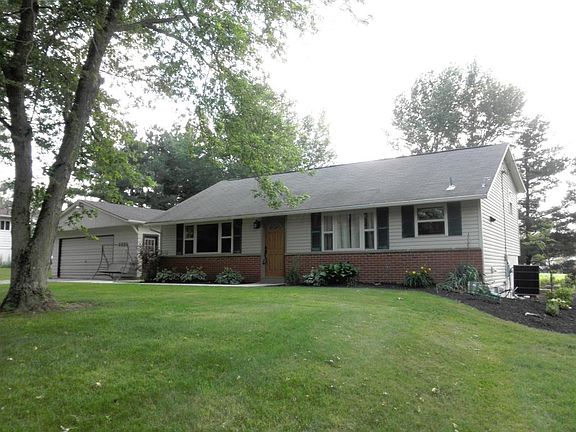 2nd image of 4627 Mink St