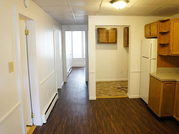 4th image of 63 White St APT 1