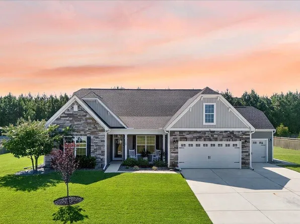 108 Lakelyn Rd, Moncks Corner, SC 29461