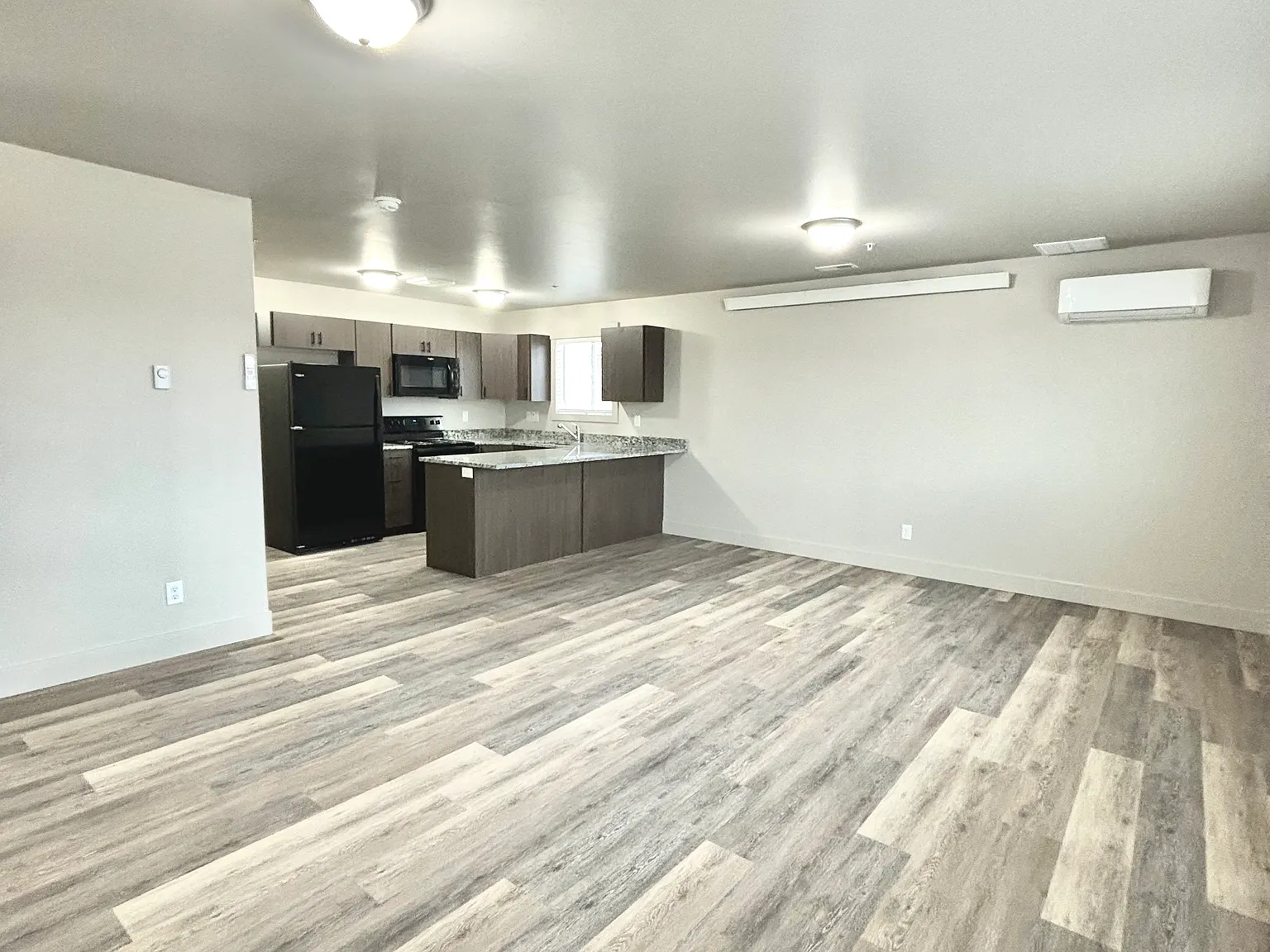 6075 N Silver Fox Rd — Photo 2