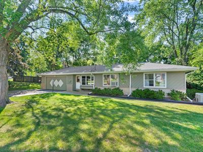 233 Arthur Dr, Woodstock, IL, 60098