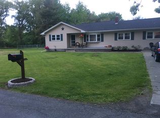 25 Bennett Ct, Selkirk, NY 12158