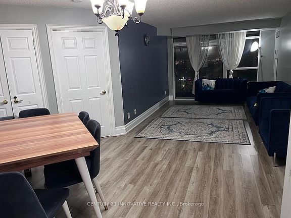 4th image of 35 Kingsbridge Garden Cir #1408