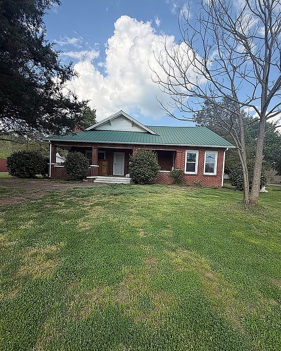 1st image of 421 S Pea Ridge Rd