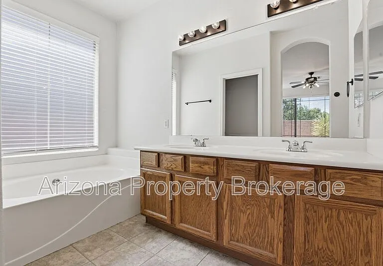 3498 E Bruce Ave — Photo 26