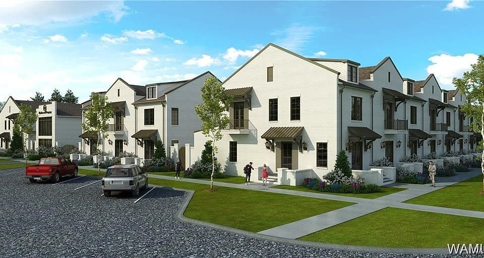 1st image of 1050 22nd Ave
