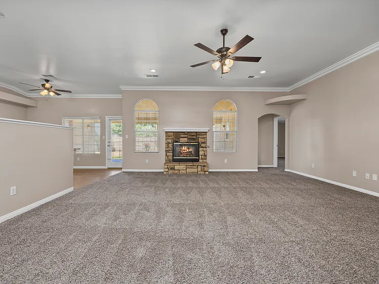 7005 Colony Park Dr — Photo 22