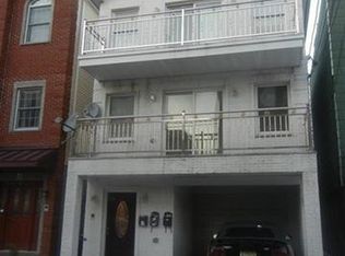 176 Manhattan Ave, Jersey City, NJ 07307