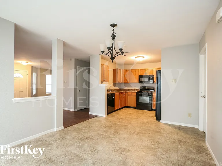 10094 Golden Dr — Photo 6