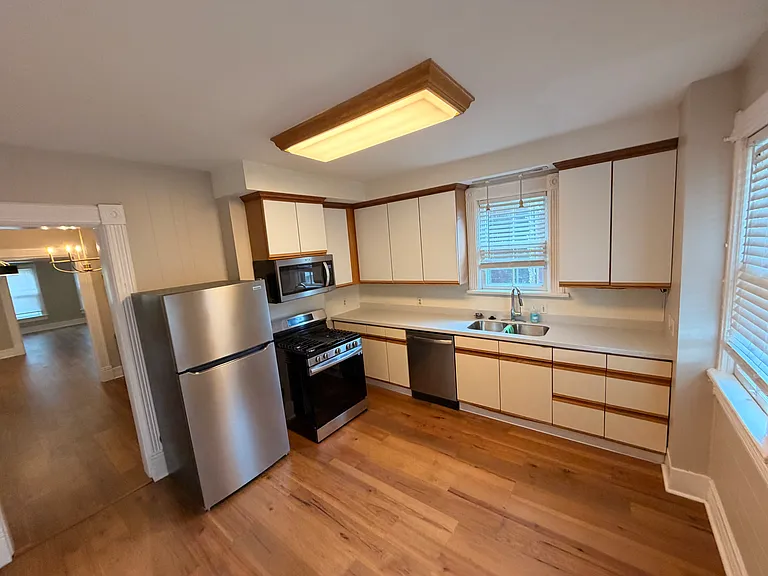 39 W Riverview Ave — Photo 10