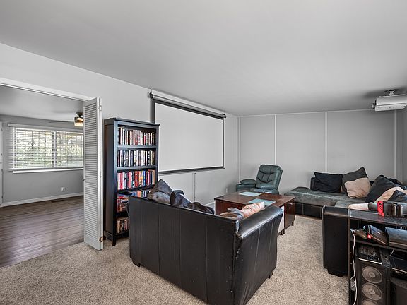 4th image of 3421 W Brett Ave