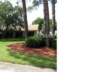 1567 Huntington Ct, Palm Harbor, FL 34683