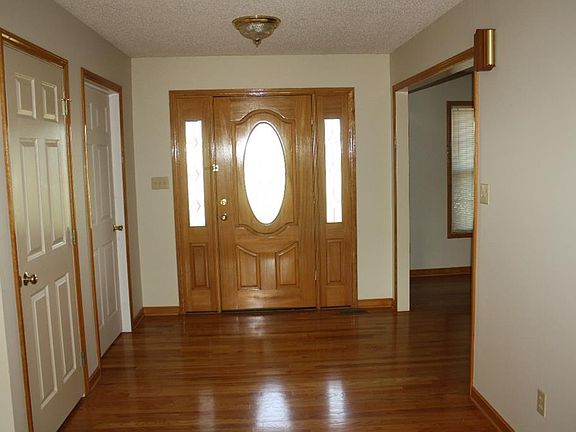 2nd image of 190 Owsley Dr