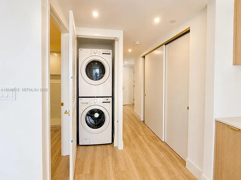 90 NE 32nd St #814 — Photo 18