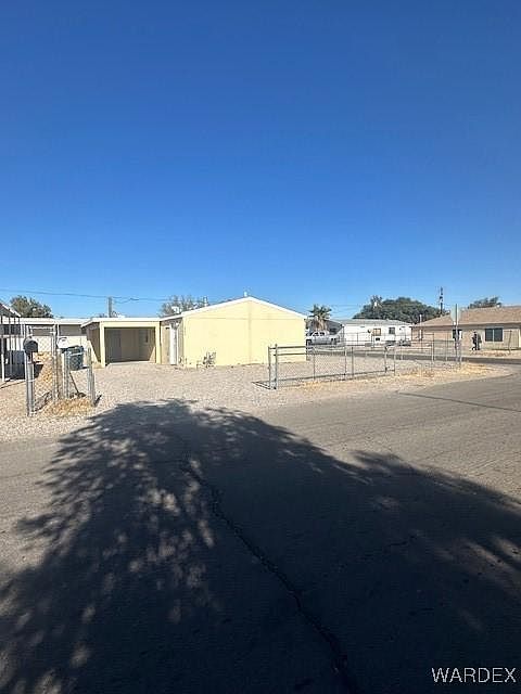 1st image of 569 Harbor Dr