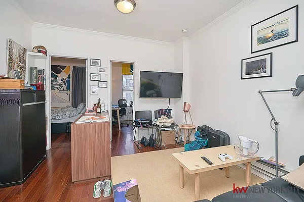 Rented by Keller Williams NYC | media 21