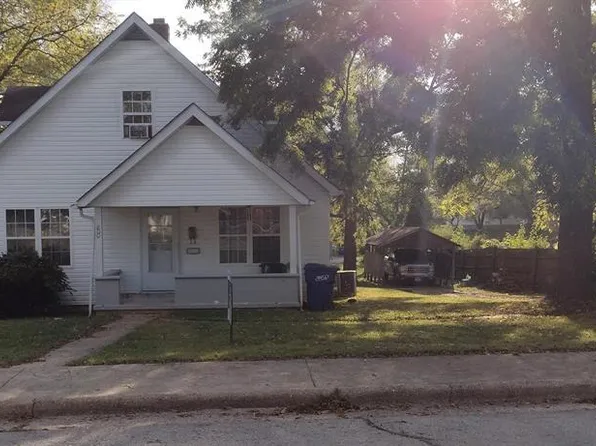 800 N Pershing Ave, Salem, MO 65560