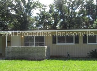 5554 Keystone Dr S, Jacksonville, FL 32207