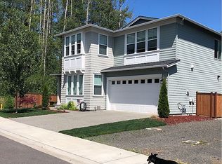 2471 NE Sunnymede St, Poulsbo, WA 98370