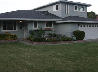 30 Hillswood Dr, Novato, CA