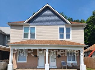 918 S 18th St, Saint Joseph, MO 64507