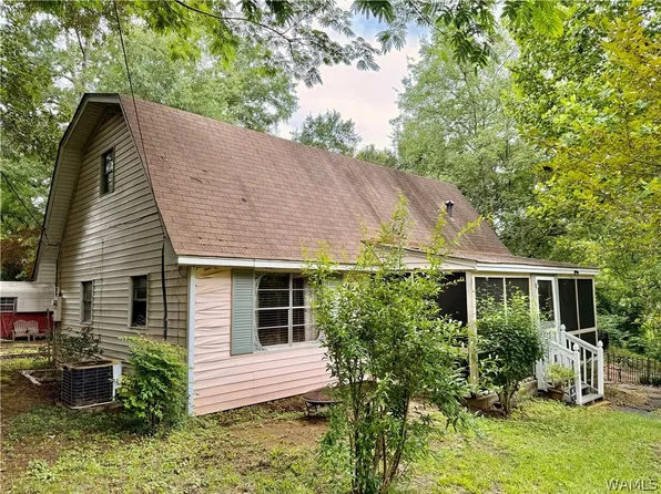 5719 17th St E, Cottondale, AL 35453