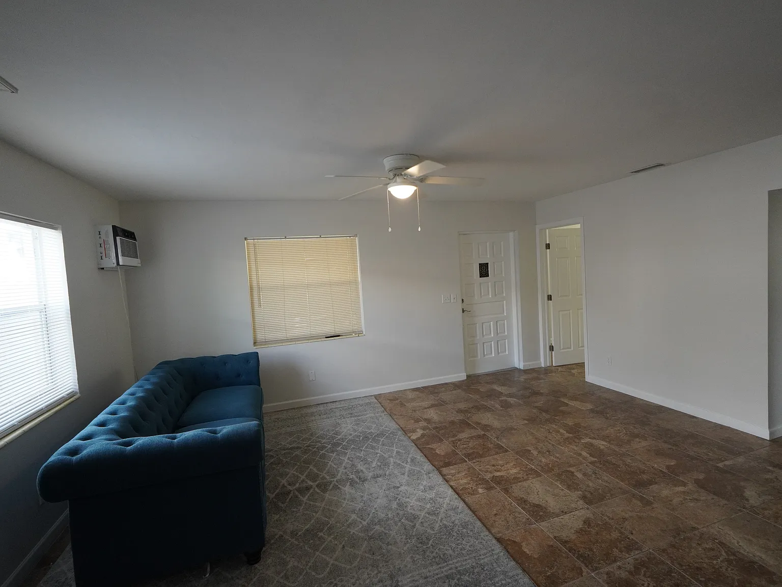 2 bed, 806 sqft, $2,000 — Photo 4